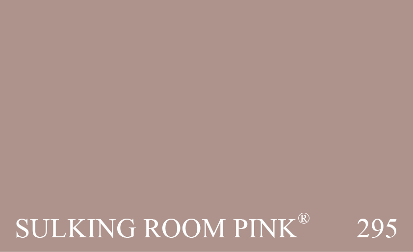 Couleur 295 Sulking Room Pink : Ce rose délicat évoque les couleurs utilisées dans les boudoirs, une pièce à l’origine baptisée "boudoirr" 