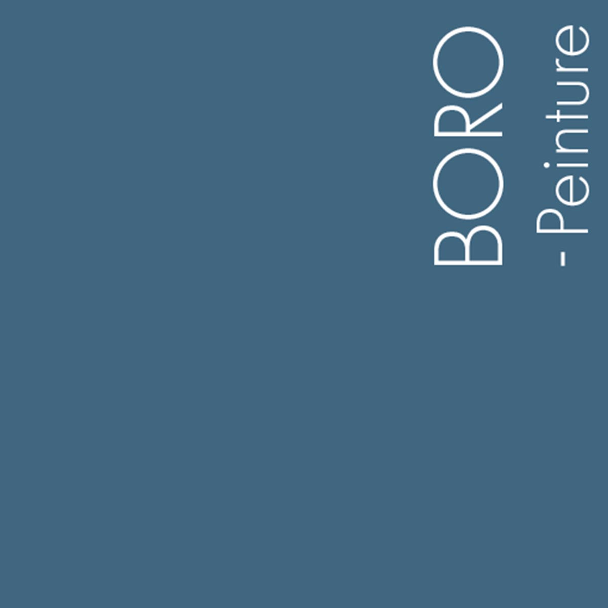 Couleur Boro : Bleu soutenu, grisé et voilé.